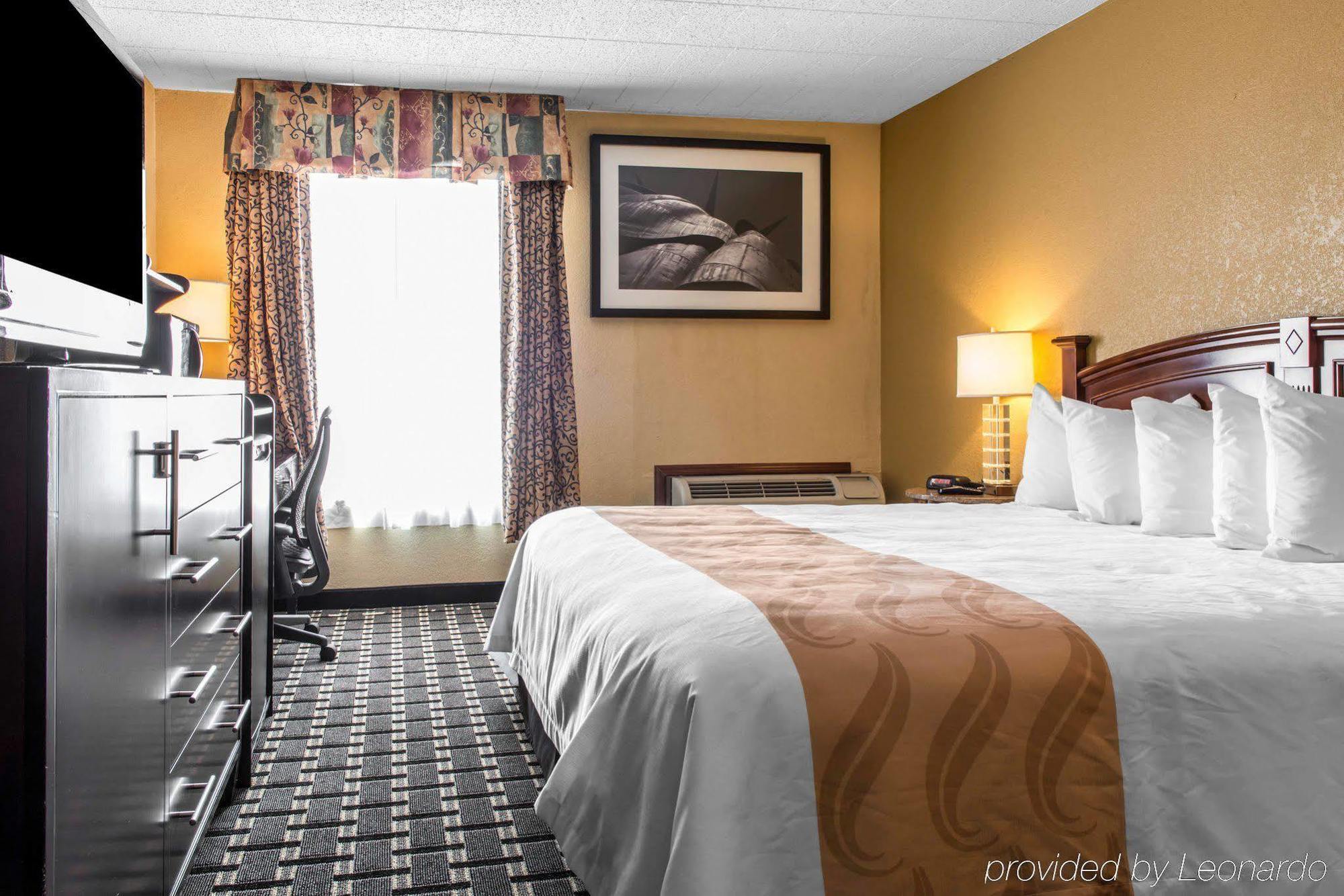 Quality Inn New Kensington Kültér fotó
